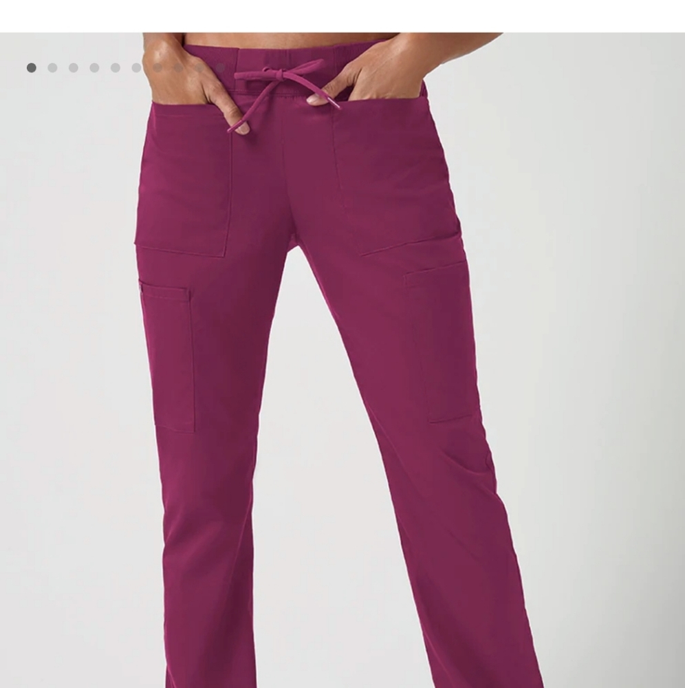 COPY - Jaanuu brand scrub pants xs tall